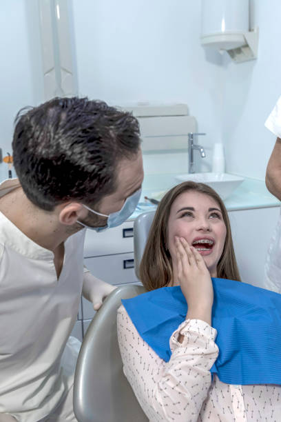 Best Weekend Emergency Dentist in East Milton, FL